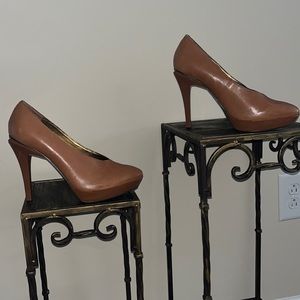 Audrey Brooke Tan Leather Bootie Size 8.5